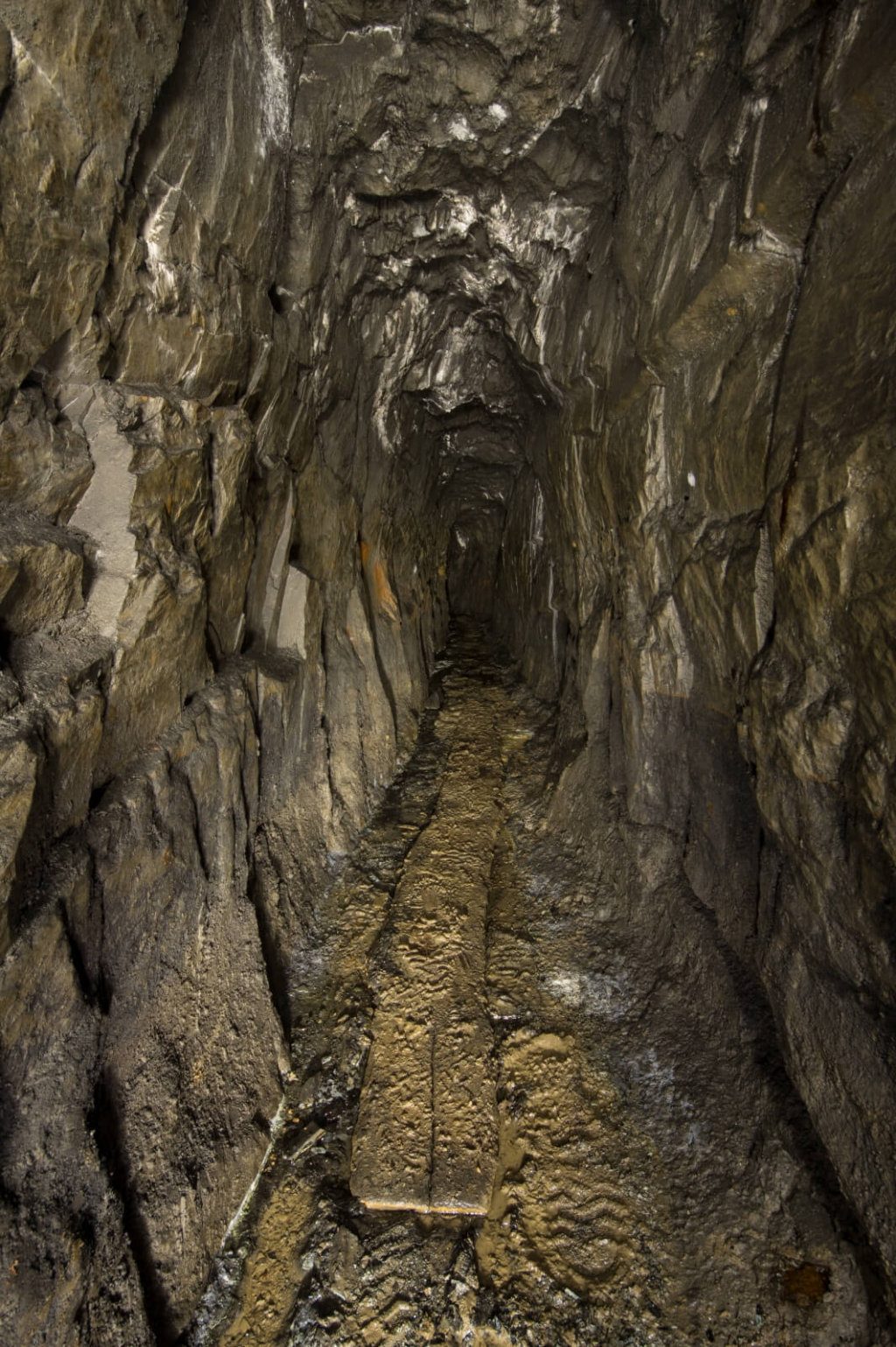 001-blei-zink-erzgrube-tinnitus-stollen