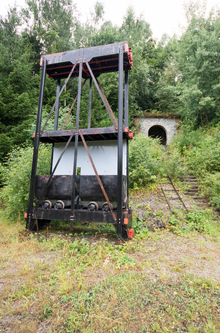 002-besucherbergwerk-drei-kronen-und-ehrt-elbingerode-foerderkorb