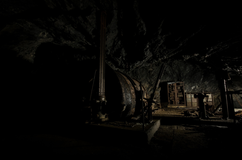 012-blei-zink-erzgrube-tinnitus-foerdermaschine