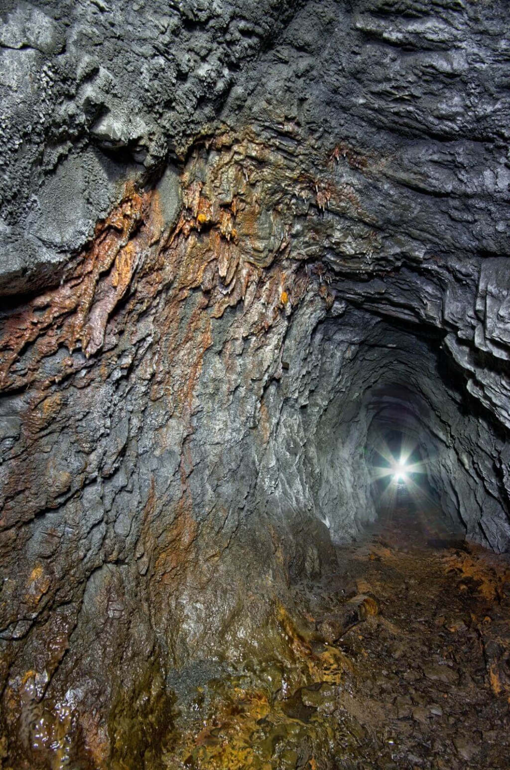 013-blei-zink-erzgrube-tinnitus-eisen-licht