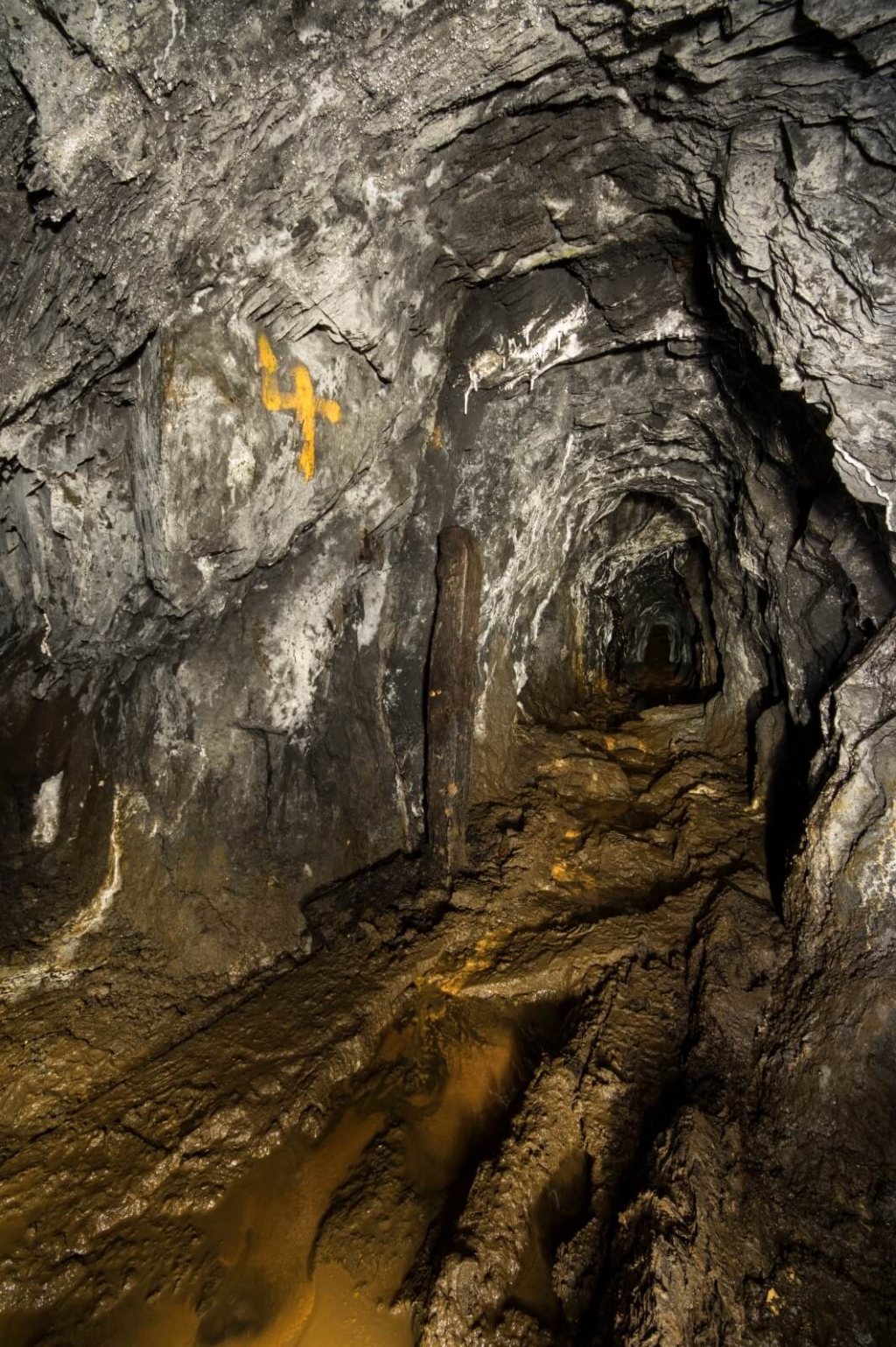 015-blei-zink-erzgrube-tinnitus-querschlag-4-im-altbergbau