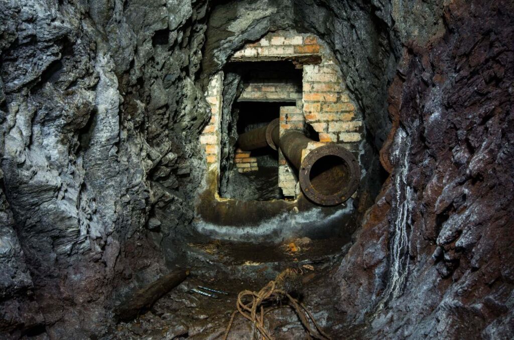 016-blei-zink-erzgrube-tinnitus-rohr