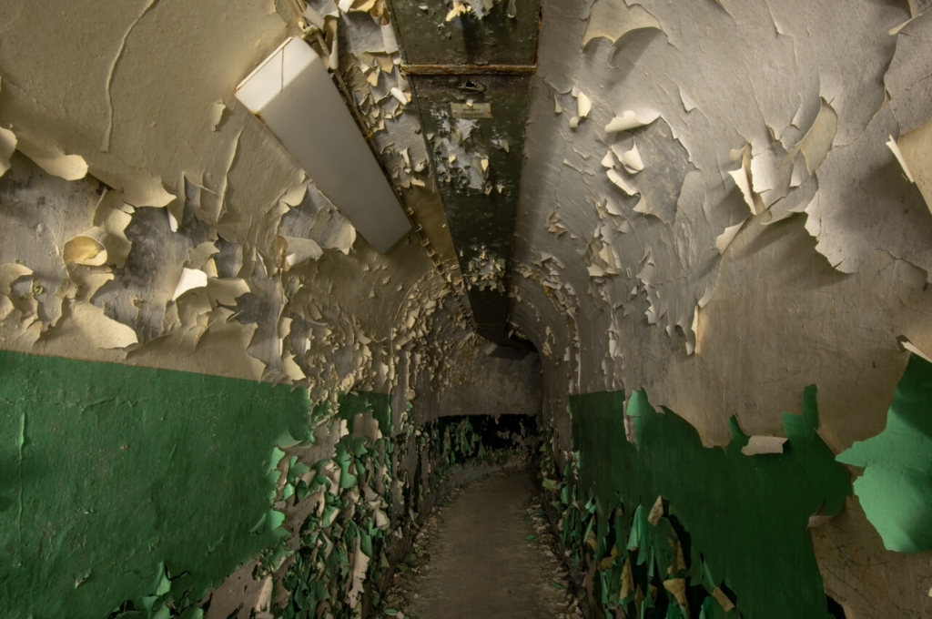 002-nato-bunker-kindsbach-flur