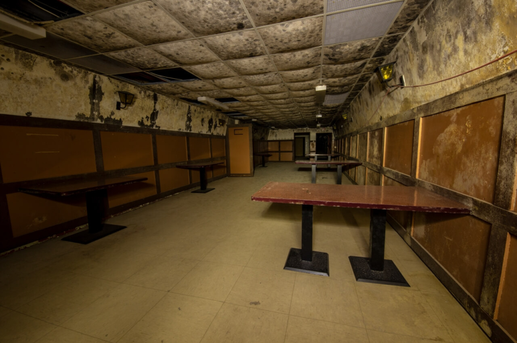 003-nato-bunker-kindsbach-speiseraum