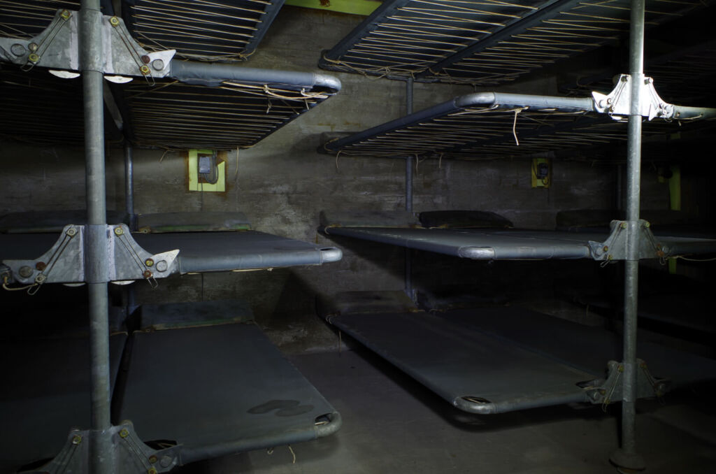 006-tiefbunker-germersheim-betten