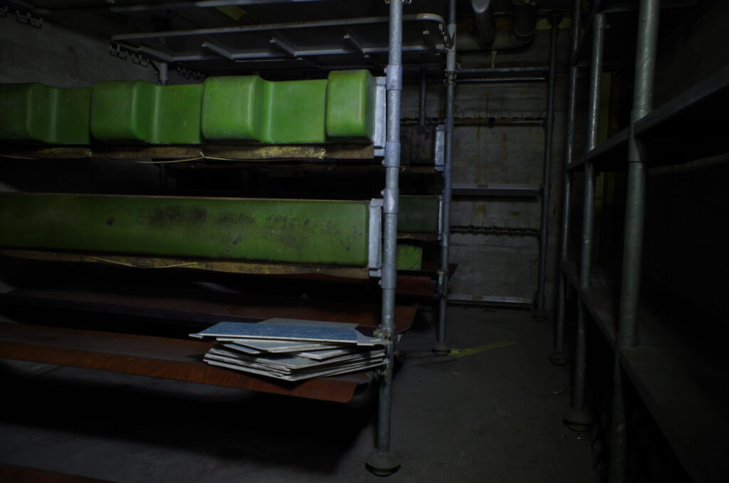 007-tiefbunker-germersheim-sitze