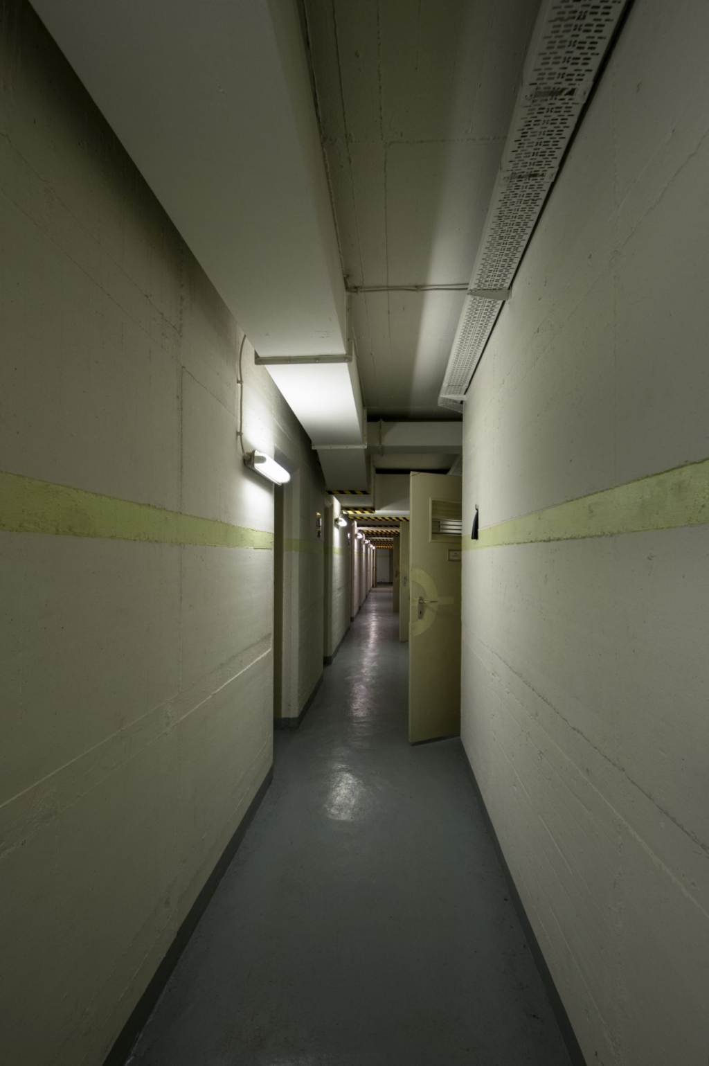 010-bunkerkrankenhaus-hilfskrankenhaus-gunzenhausen-bayern-flur