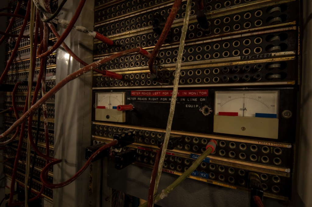 017-nato-bunker-kindsbach-telefonverteiler