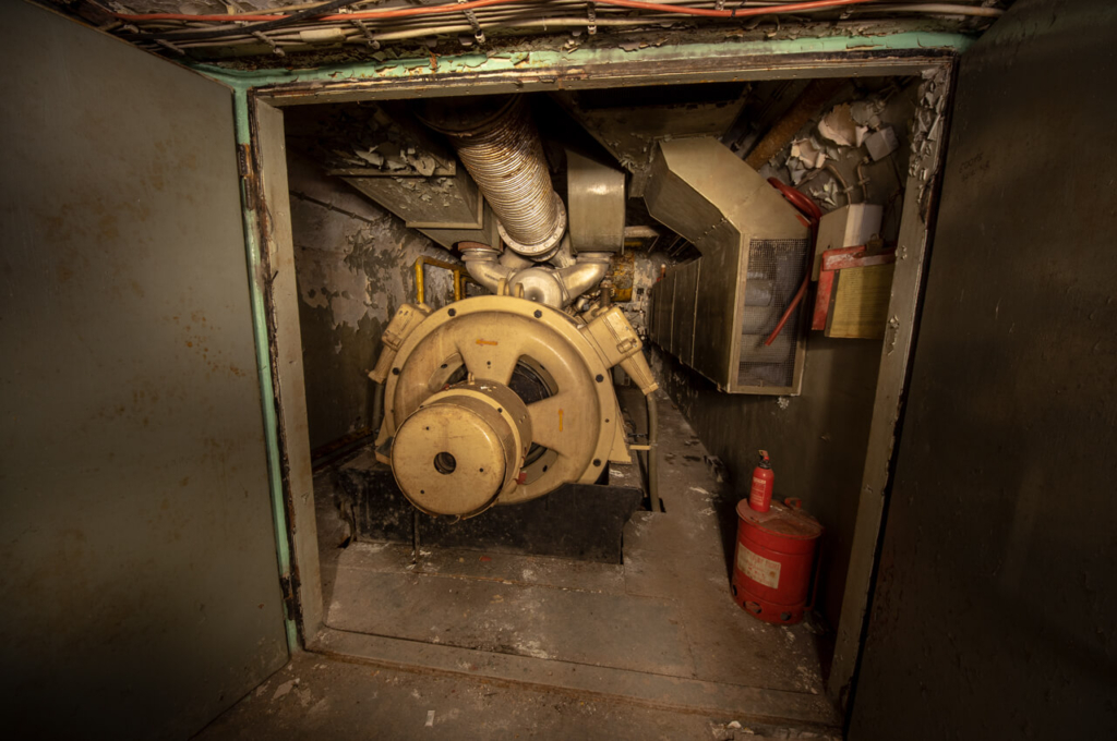 021-nato-bunker-kindsbach-generator-station-2