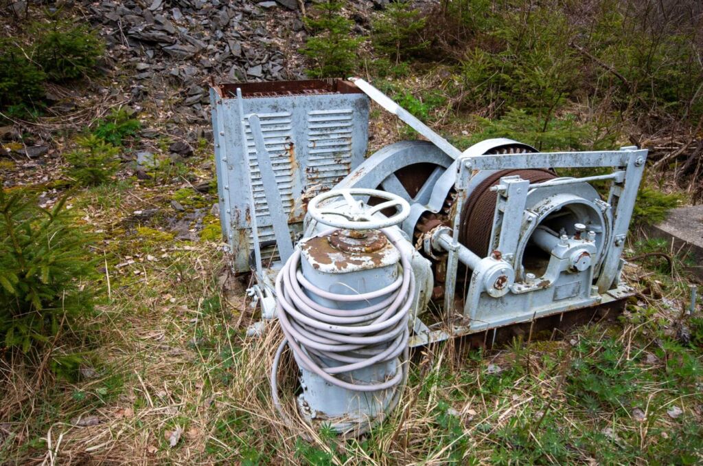 006-tagebau-schmiedefeld-west-haspelstand Eine Haspel im Tagebau Schmiedefeld West