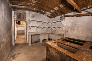 Die ehemalige Küche in der Abri Koenigsbruck der Maginot-Linie.